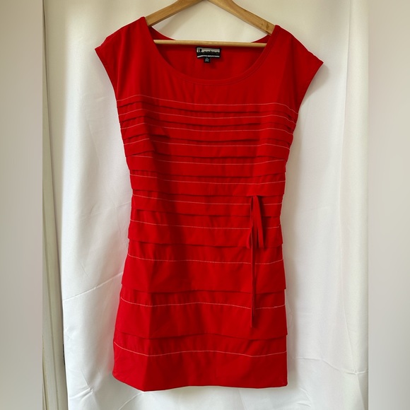 Brooklyn Industries Dresses & Skirts - NWOT BROOKLYN INDUSTRIES RED TIERED SHEATH DRESS sz L